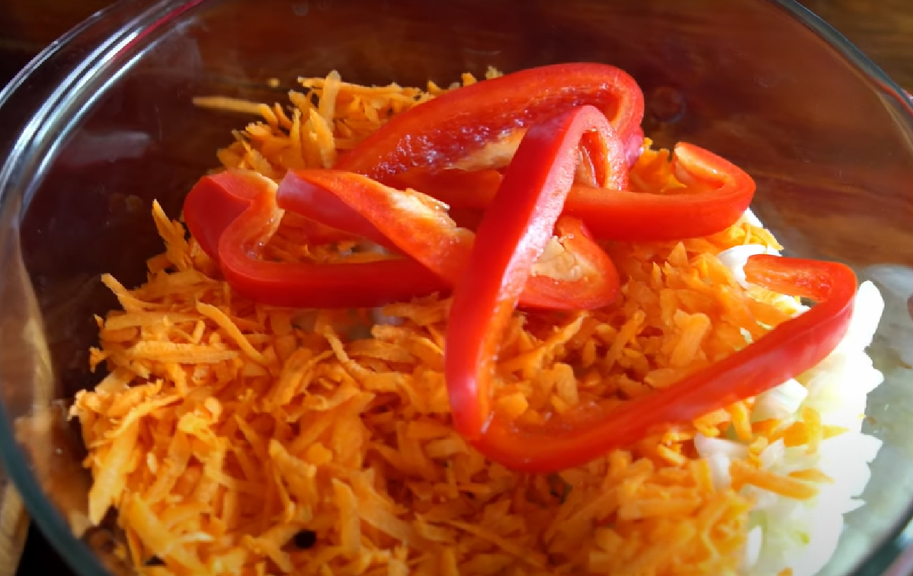 Як готувати кабачкову ікру в духовці: найпростіший рецепт закуски